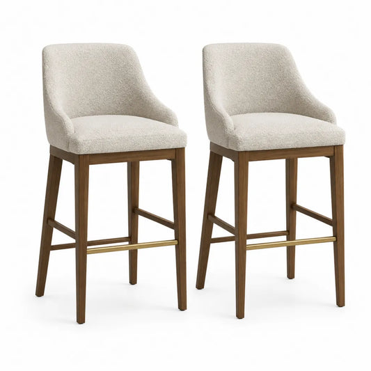 Set di 2 sgabelli da bar con schienale e braccioli in poliestere boucle beige e legno massello noce 54 x 57 x 102 cm
